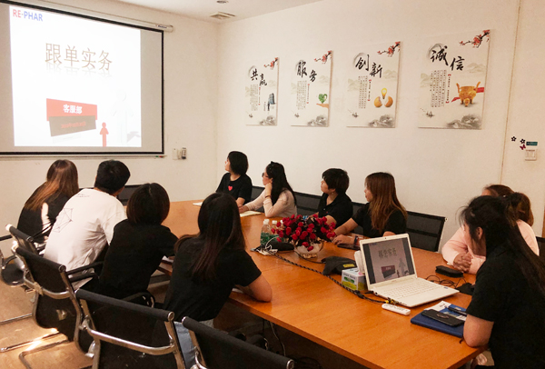 Customer-centric -- Ruihua customer service training to promote business development